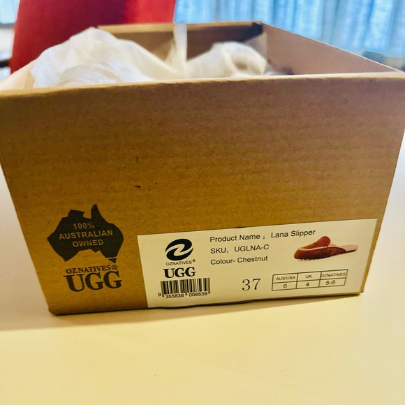 UGG Lana Slipper in Chestnut - Picture 5 of 5